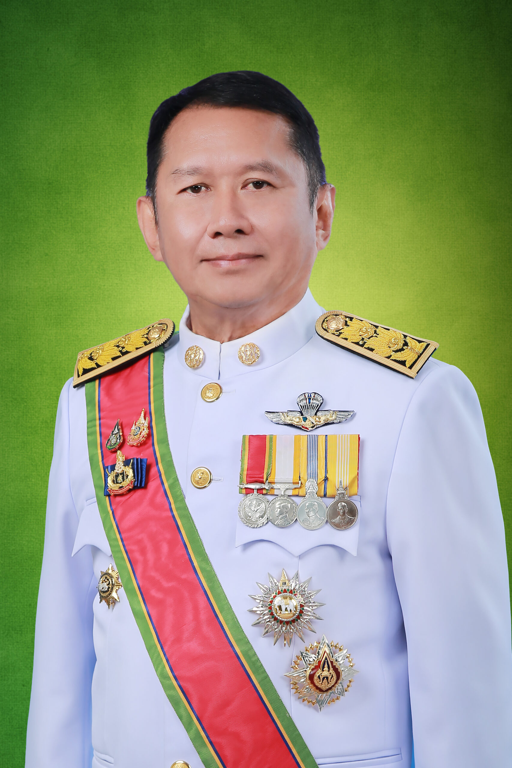 รองสุริยะ